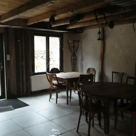 La Ferme Sous Les Hiez Guest house *
