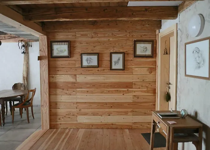 Penzion La Ferme Sous Les Hiez