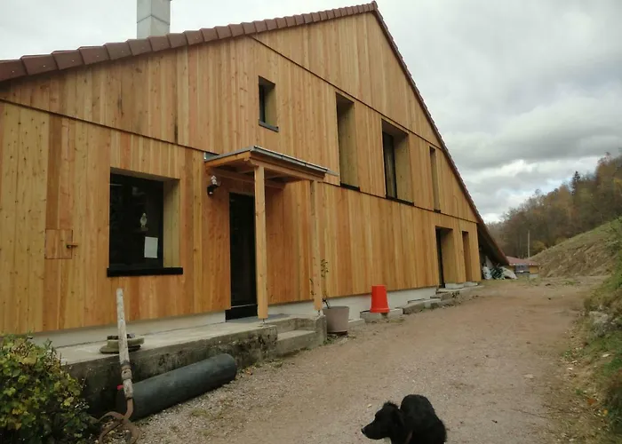 La Ferme Sous Les Hiez Penzion